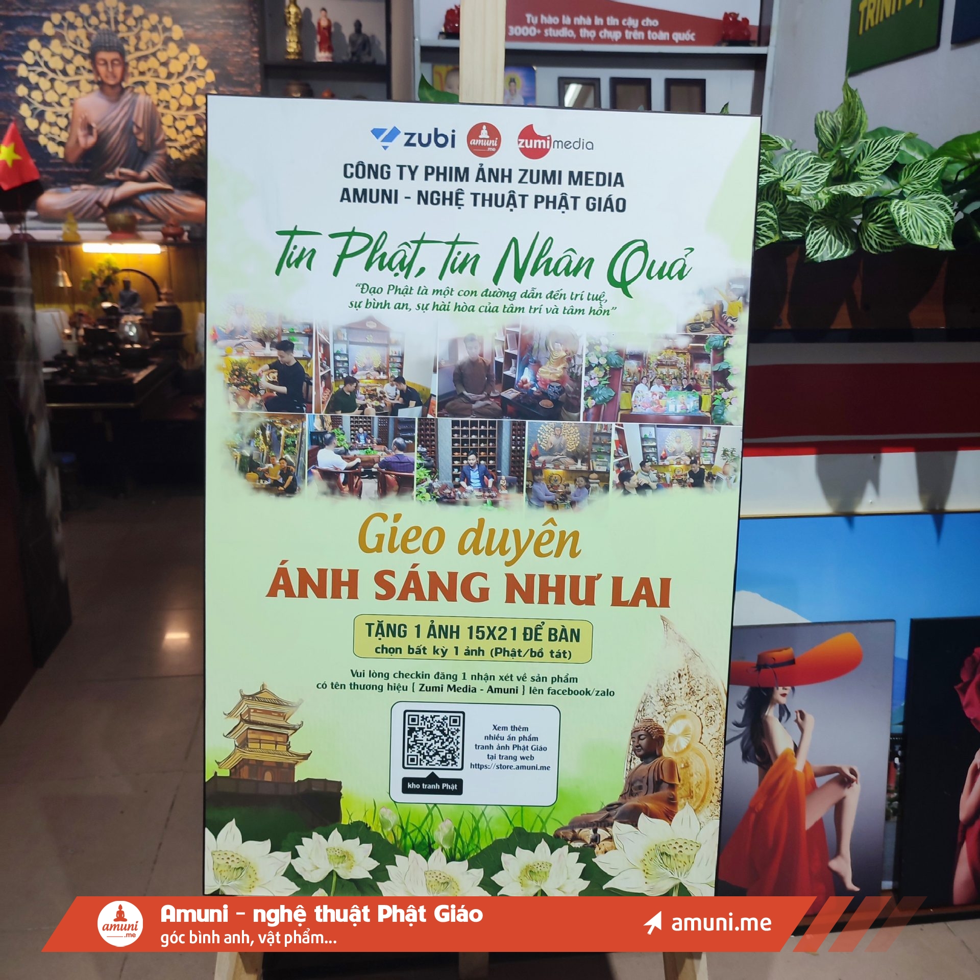 Amuni dong hanh cung Zumi Media gieo duyen anh sang Nhu Lai tang tranh anh Phat Giao tai Zumi Ha Noi 3